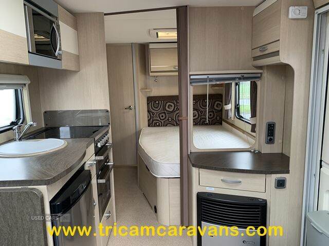  2012 Sterling Eccles Sport 554/4, Fixed Bed