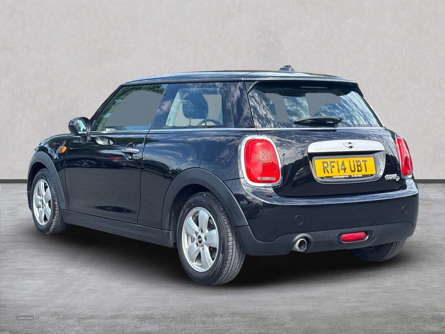 Aug 2014 MINI HATCHBACK 1.5 Cooper D 3Dr