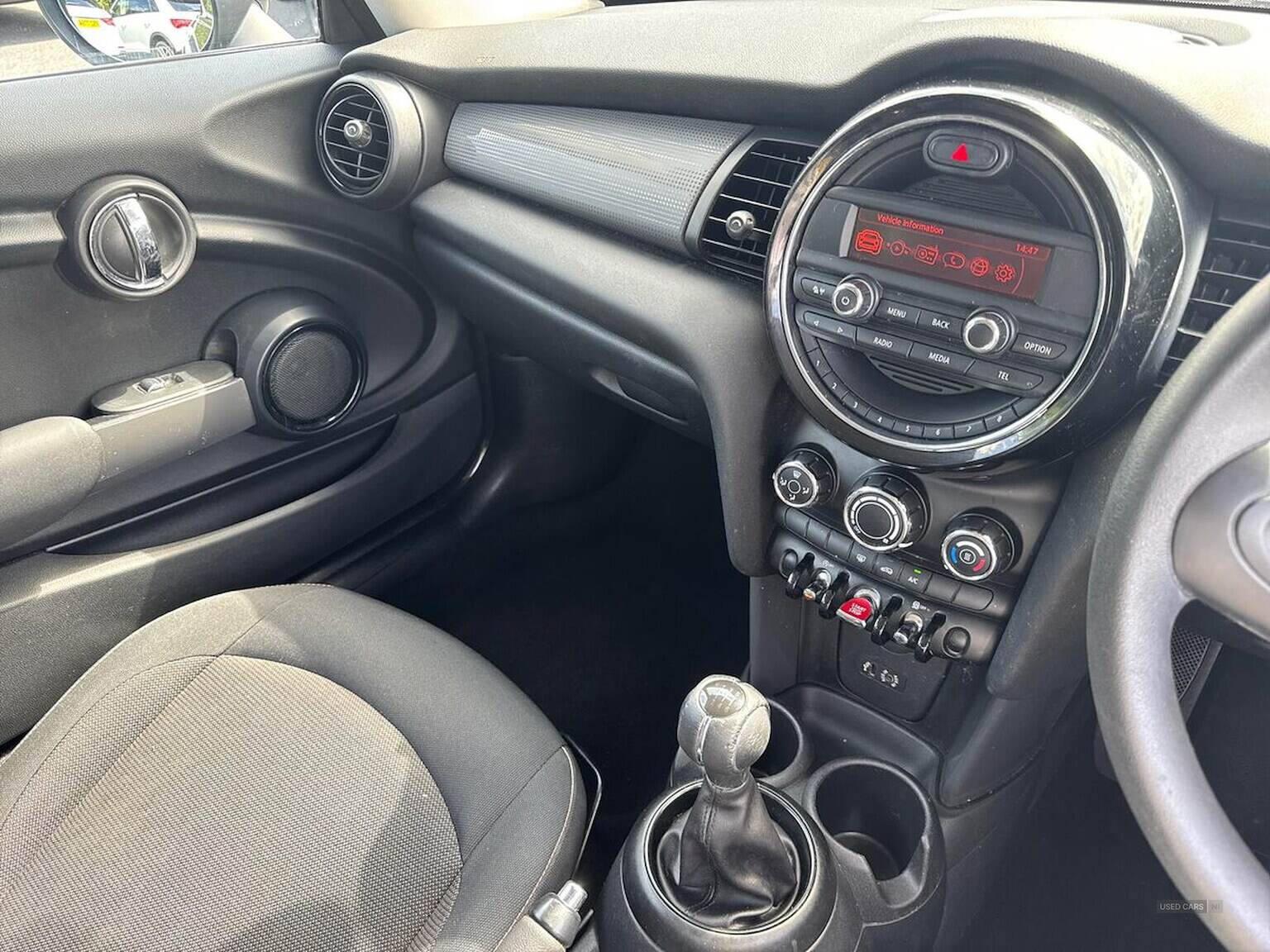 Aug 2014 MINI HATCHBACK 1.5 Cooper D 3Dr