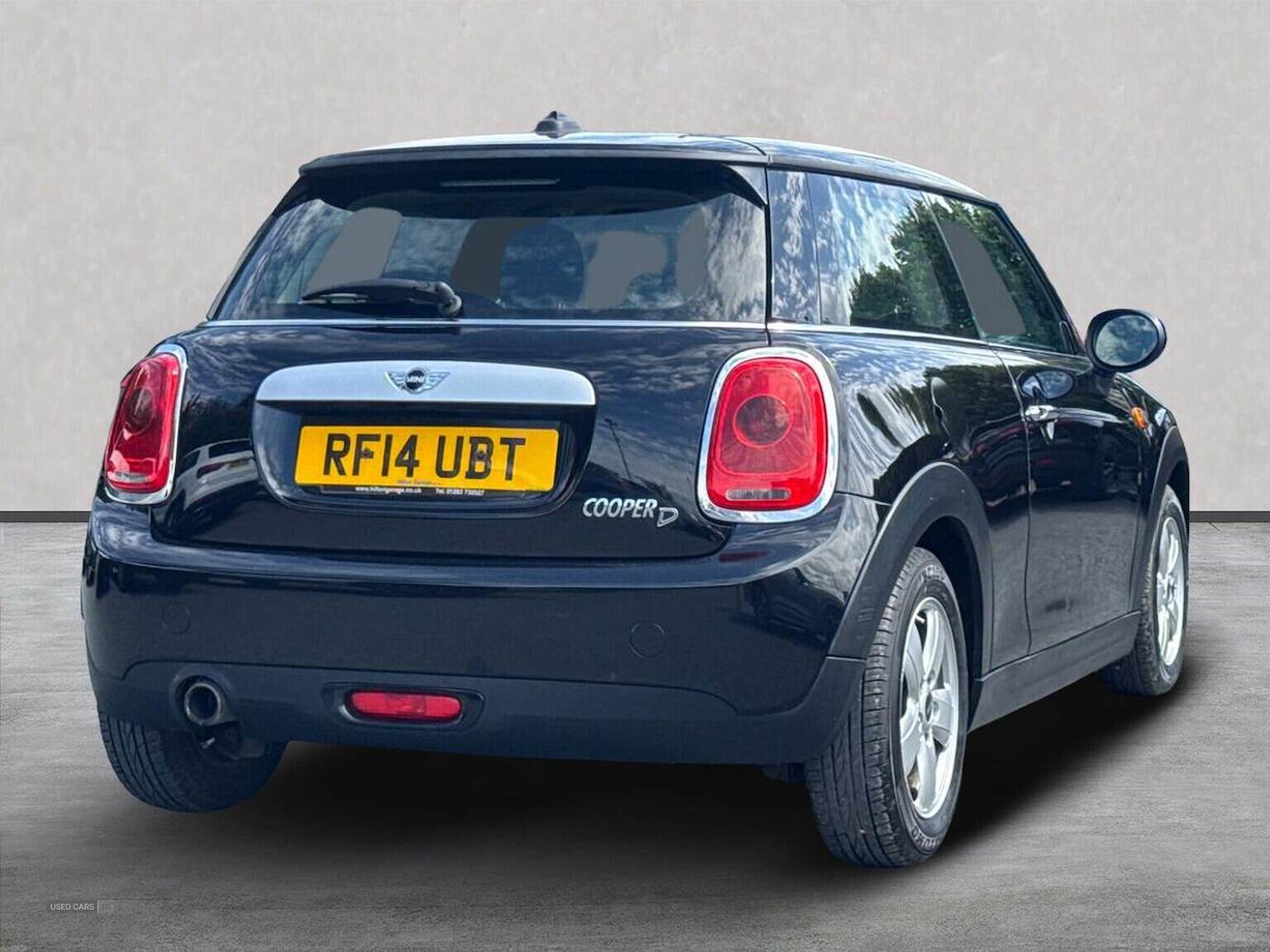 Aug 2014 MINI HATCHBACK 1.5 Cooper D 3Dr