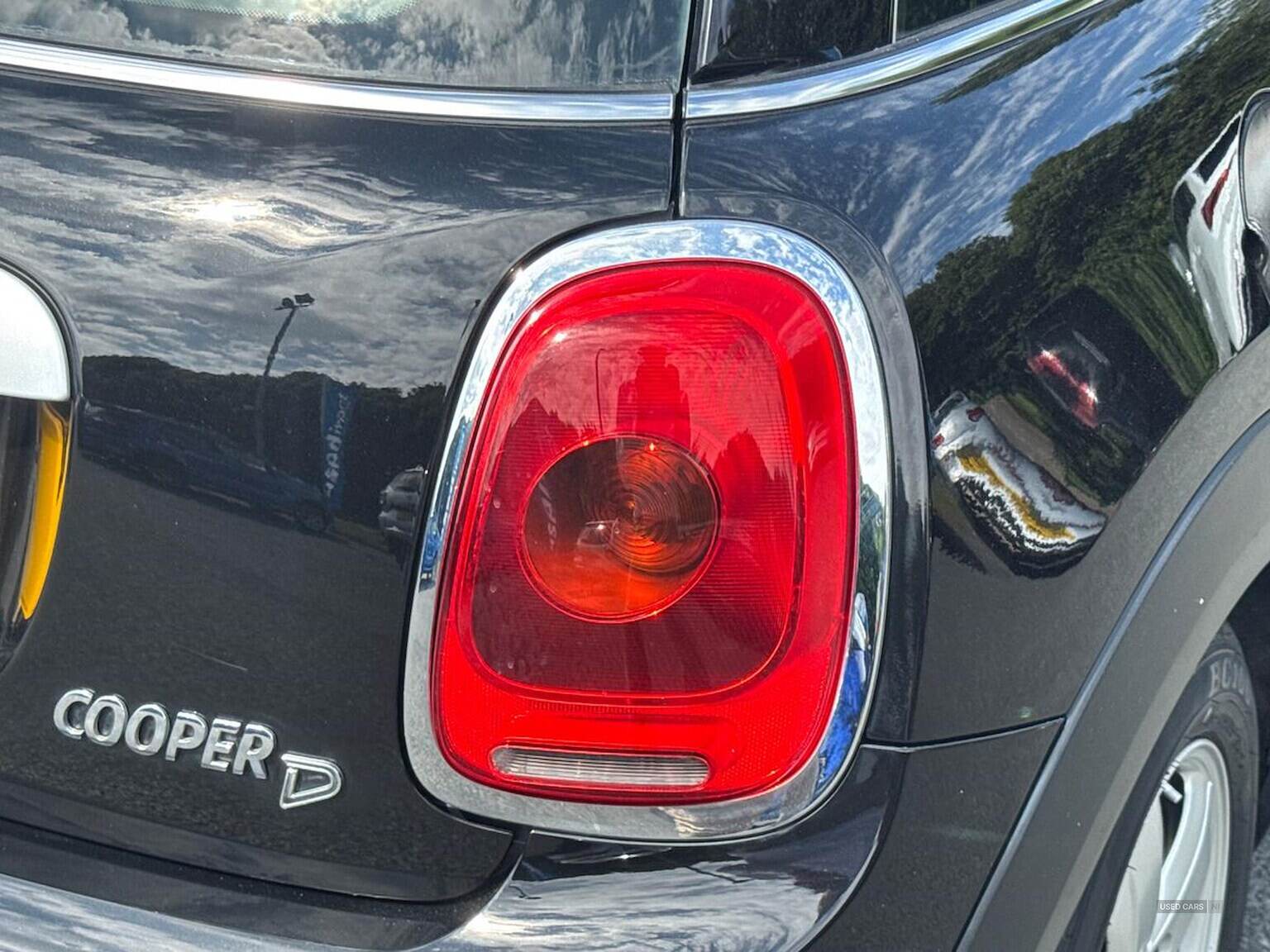 Aug 2014 MINI HATCHBACK 1.5 Cooper D 3Dr