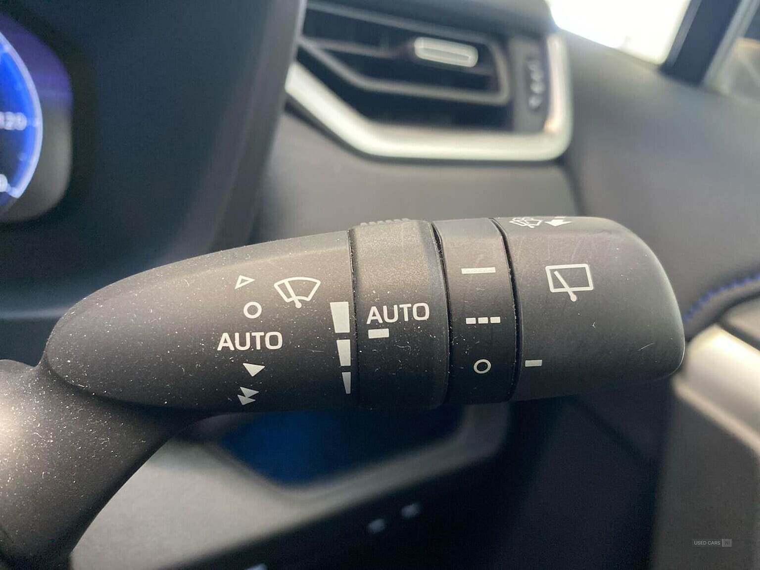 Jan 2023 Toyota RAV4 2.5 Vvt-I Hybrid Dynamic 5Dr Cvt