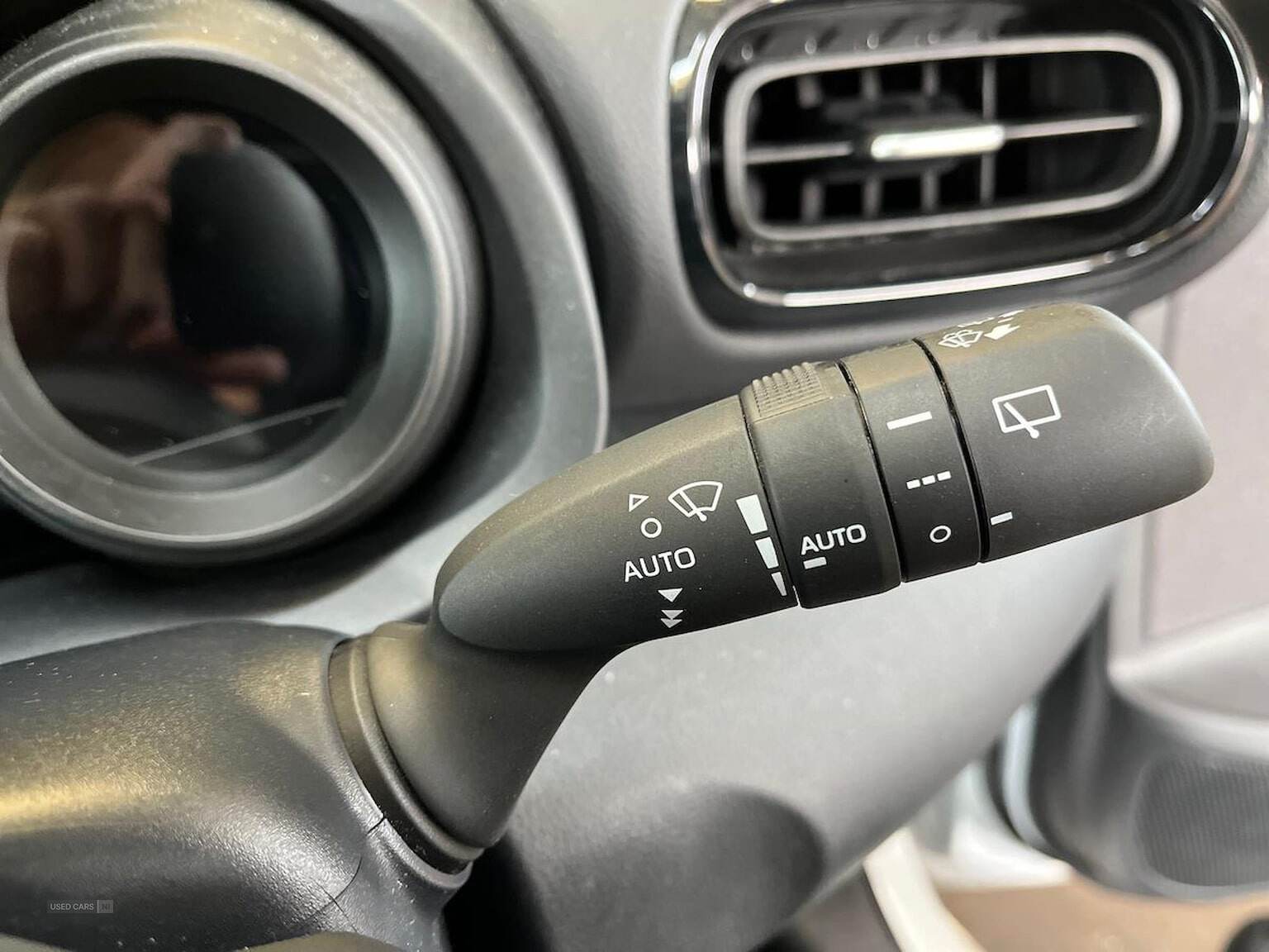 Jul 2023 Toyota Yaris 1.5 Hybrid Design 5Dr Cvt