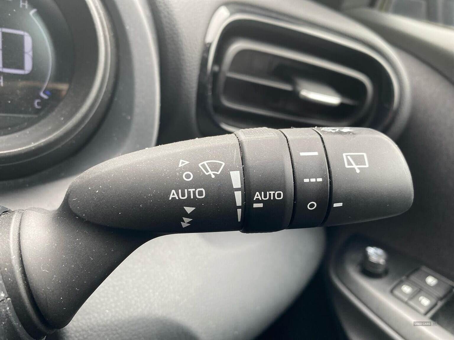 Aug 2022 Toyota Yaris Cross 1.5 Hybrid Icon 5Dr Cvt