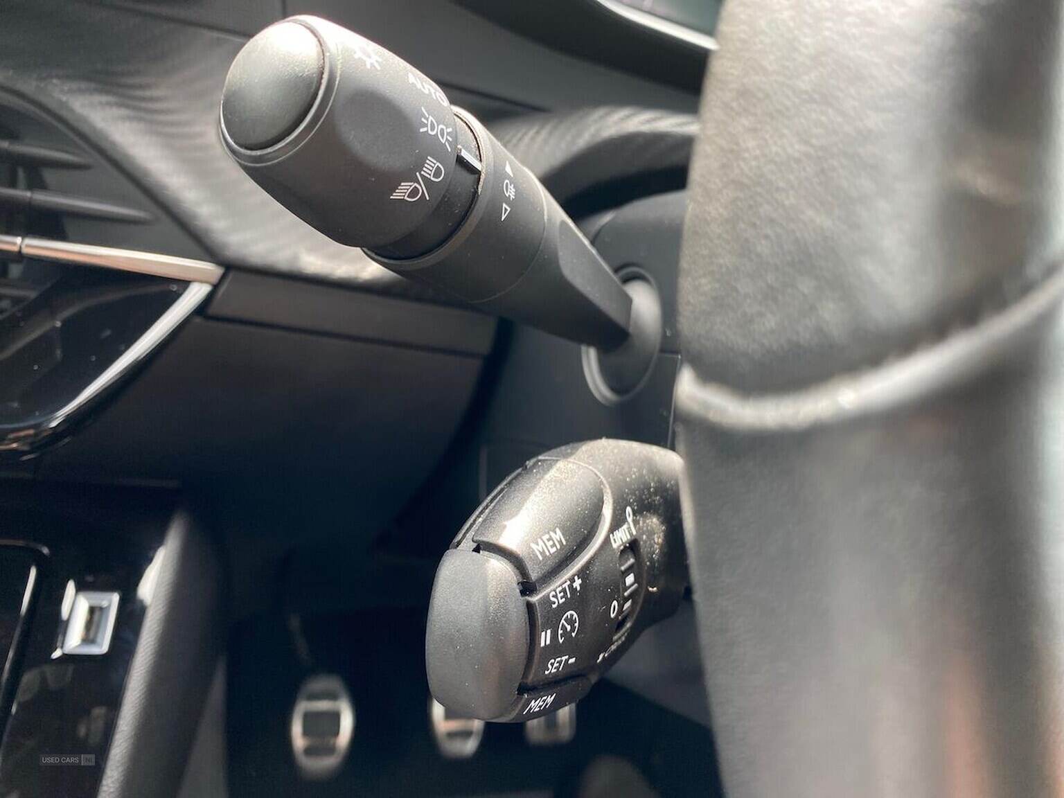 Feb 2023 Peugeot 2008 1.2 Puretech Allure Premium+ 5Dr