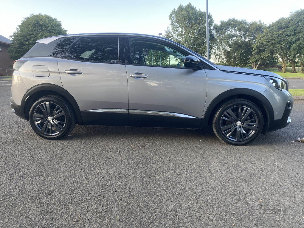 Jun 2017 Peugeot 3008 1.6 BlueHDi 120 Allure 5dr