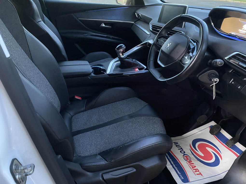 Sep 2019 Peugeot 3008 1.5 BlueHDi Allure 5dr