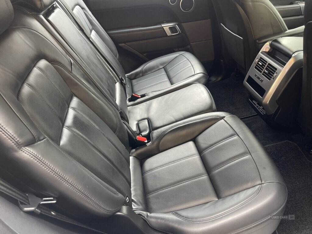 Mar 2022 Land Rover Range Rover Sport 3.0 D250 HSE 5dr Auto