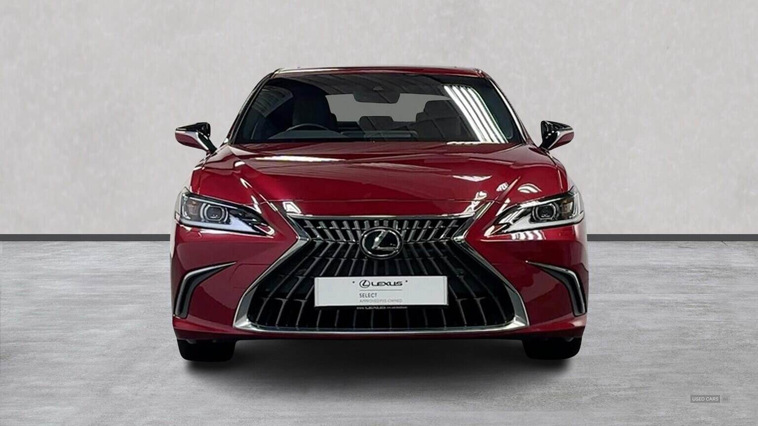 Dec 2022 Lexus ES 300H 2.5 4Dr Cvt Premium Edition