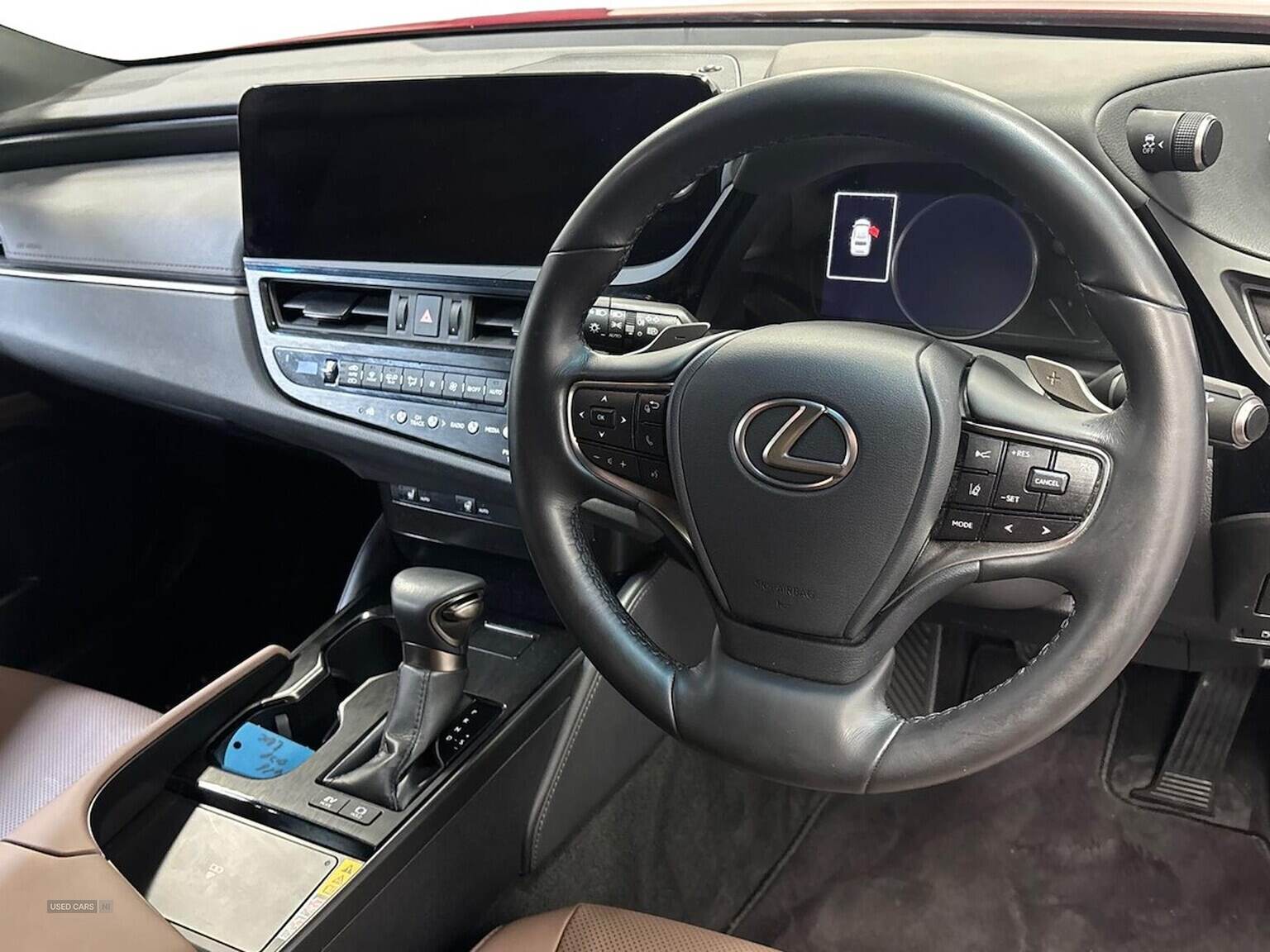 Dec 2022 Lexus ES 300H 2.5 4Dr Cvt Premium Edition