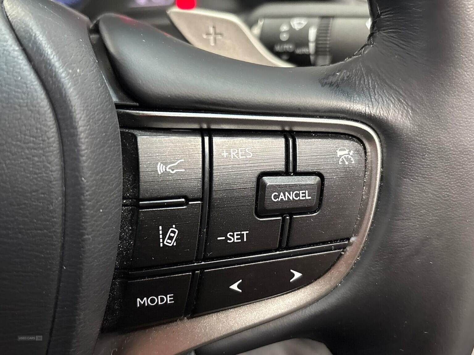 Dec 2022 Lexus ES 300H 2.5 4Dr Cvt Premium Edition