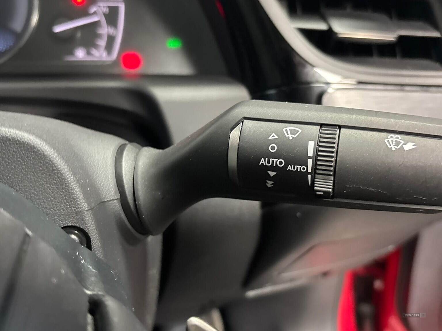 Dec 2022 Lexus ES 300H 2.5 4Dr Cvt Premium Edition