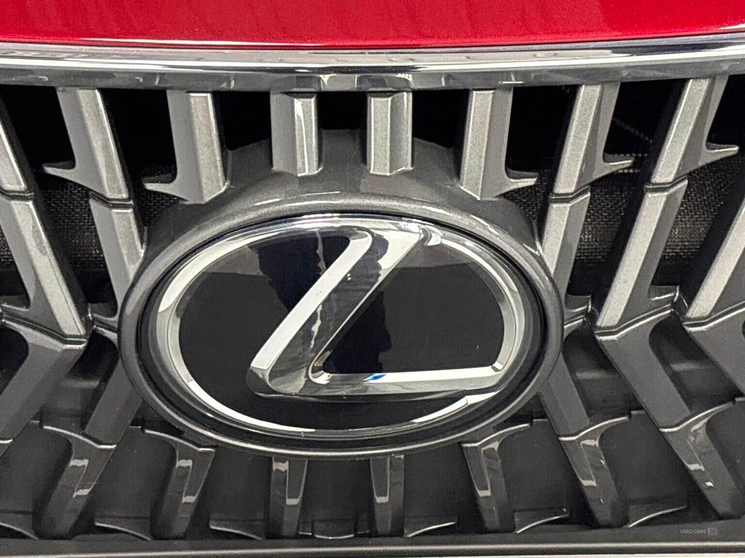 Dec 2022 Lexus ES 300H 2.5 4Dr Cvt Premium Edition