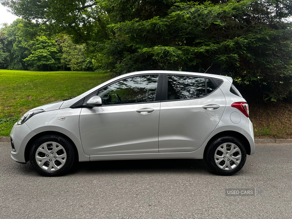 Hyundai i10 HATCHBACK in Antrim