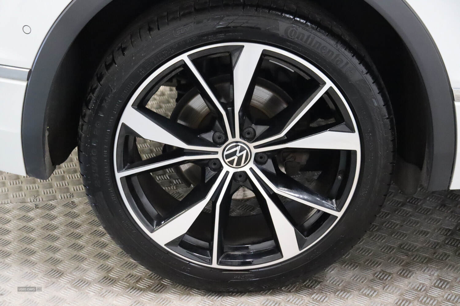 May 2023 Volkswagen Tiguan 2.0 TDI R-Line 5dr DSG
