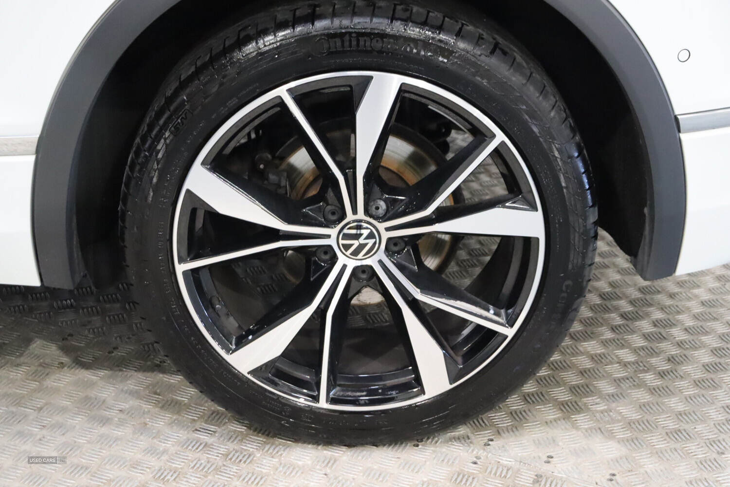 May 2023 Volkswagen Tiguan 2.0 TDI R-Line 5dr DSG