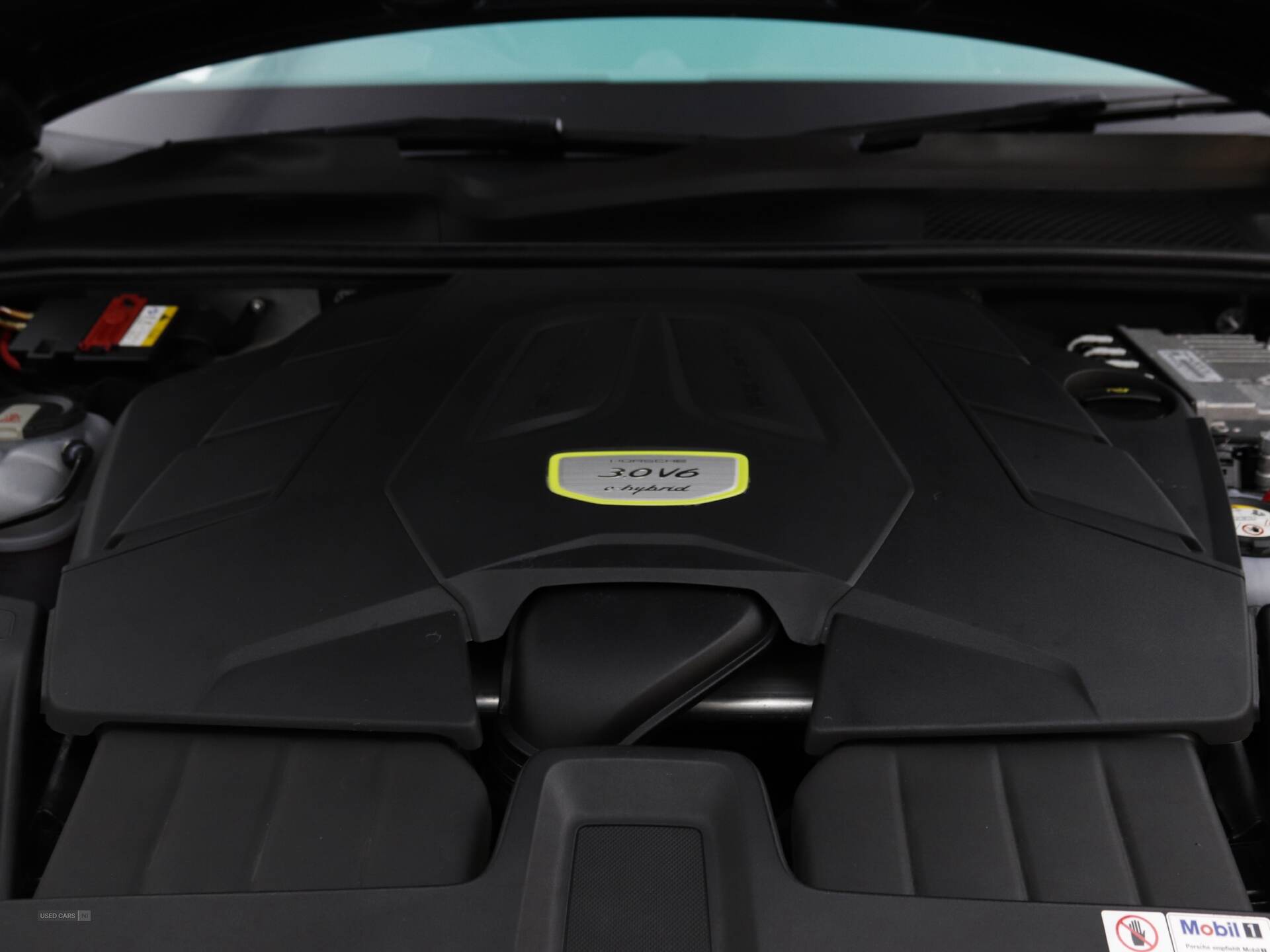 Oct 2019 Porsche Cayenne E-Hybrid 5dr Tiptronic S