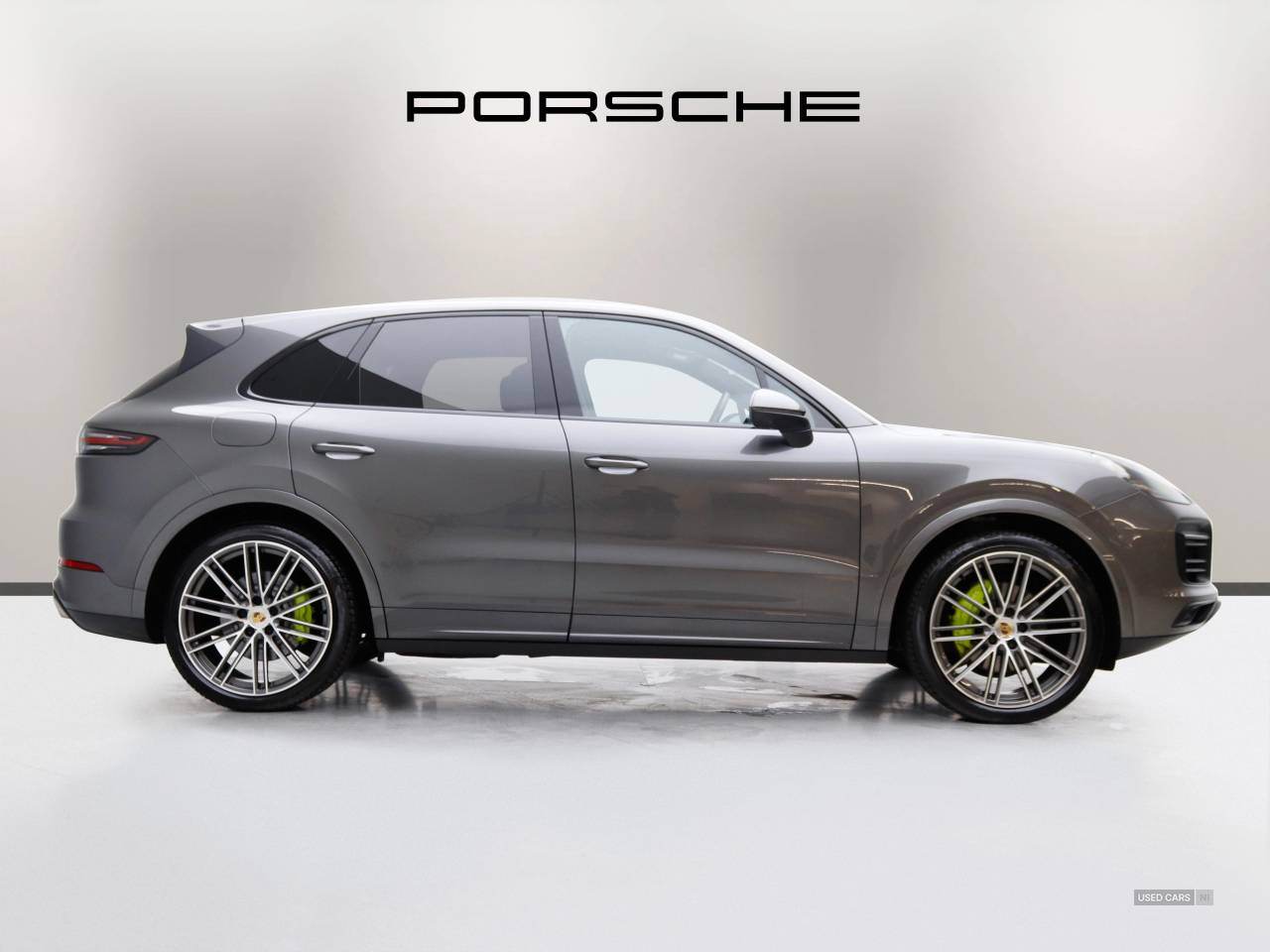 Oct 2019 Porsche Cayenne E-Hybrid 5dr Tiptronic S