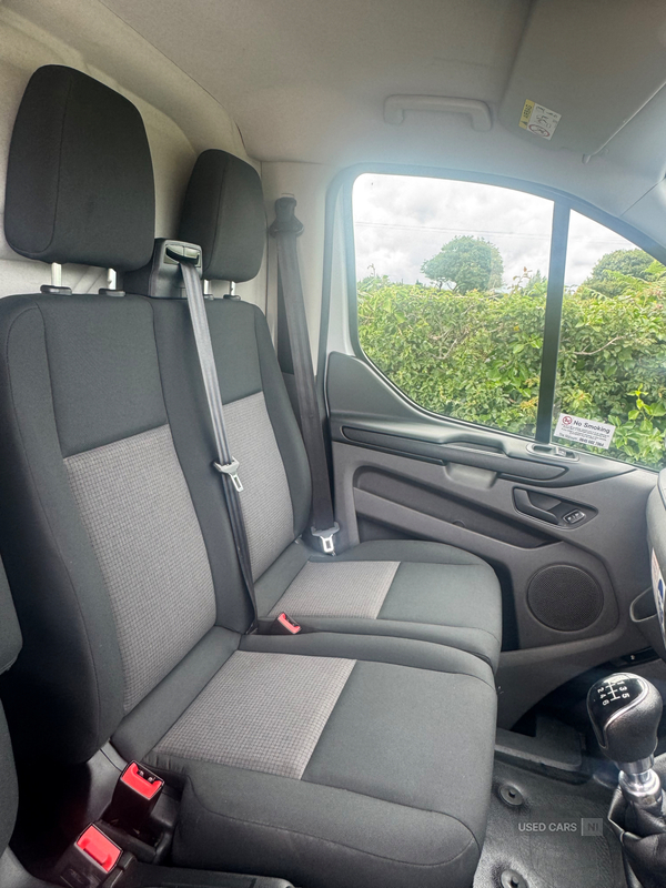 Ford Transit Custom 340 L1 DIESEL FWD in Down