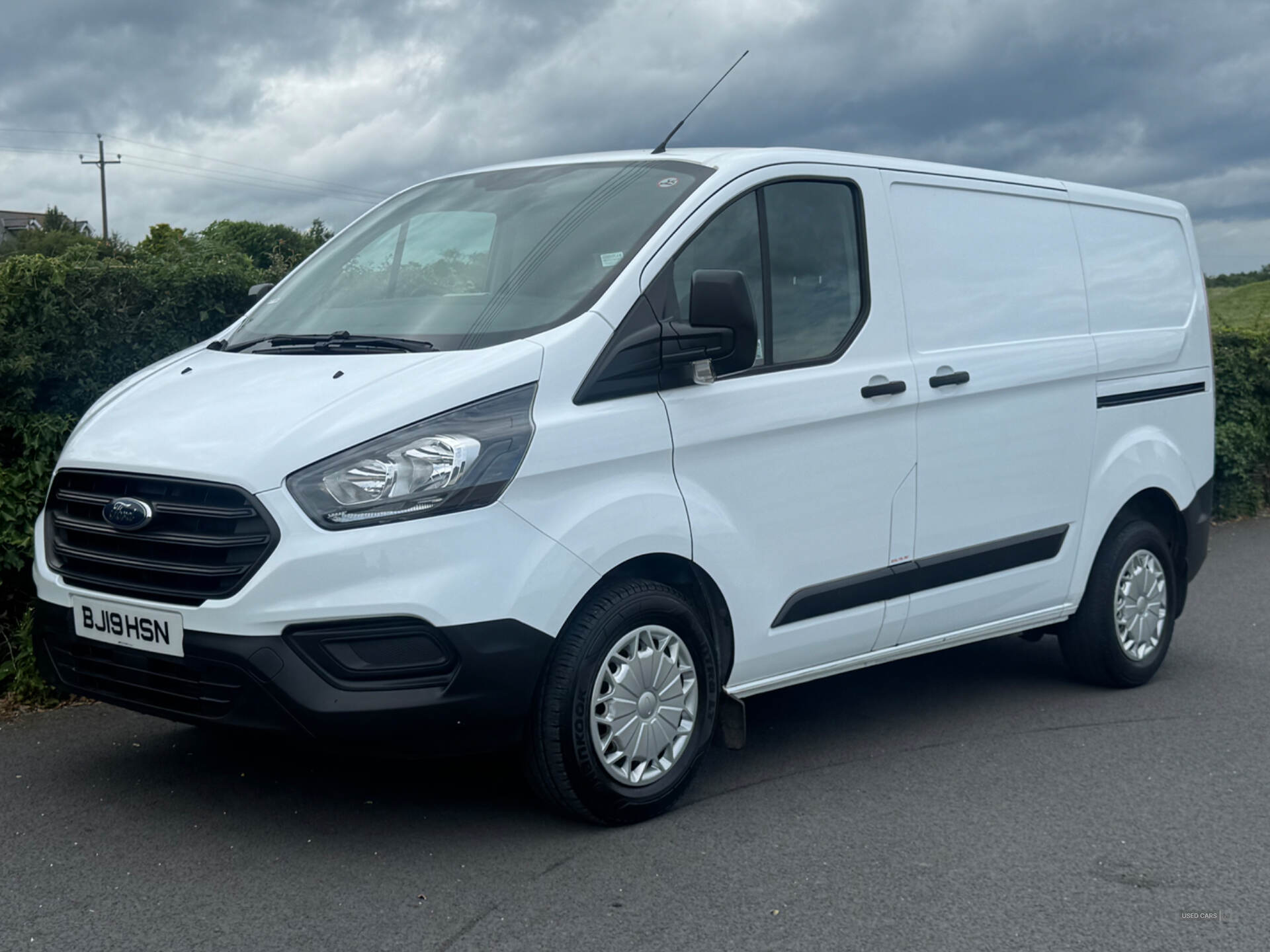 Ford Transit Custom 340 L1 DIESEL FWD in Down