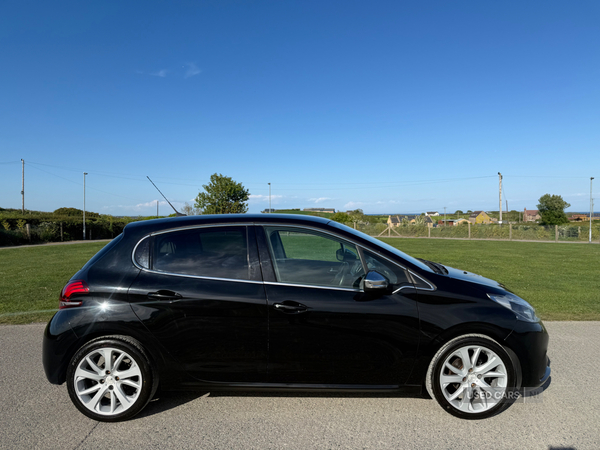 Peugeot 208 DIESEL HATCHBACK in Down