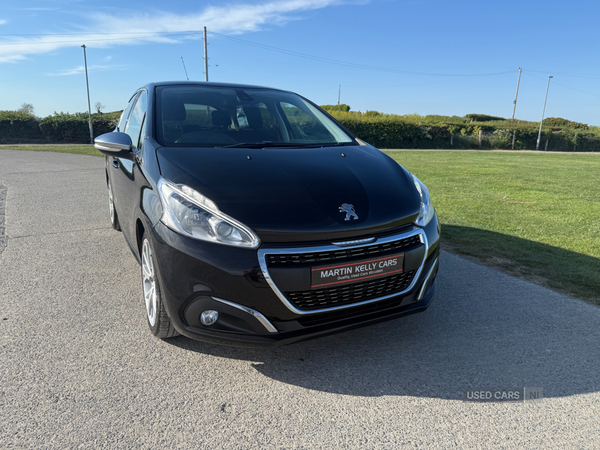 Peugeot 208 DIESEL HATCHBACK in Down