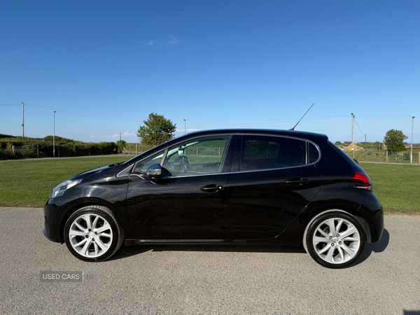 Peugeot 208 DIESEL HATCHBACK in Down