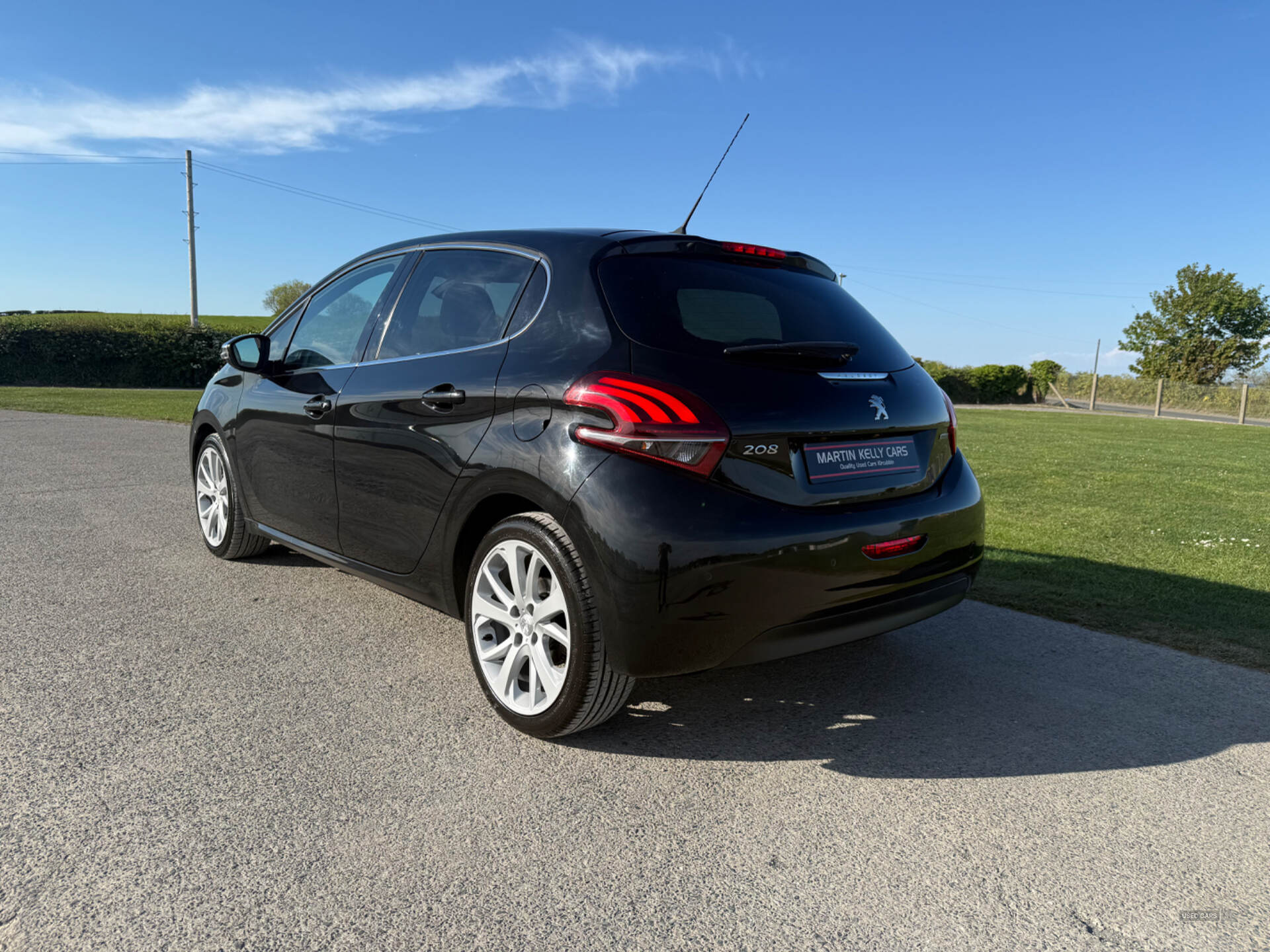 Peugeot 208 DIESEL HATCHBACK in Down