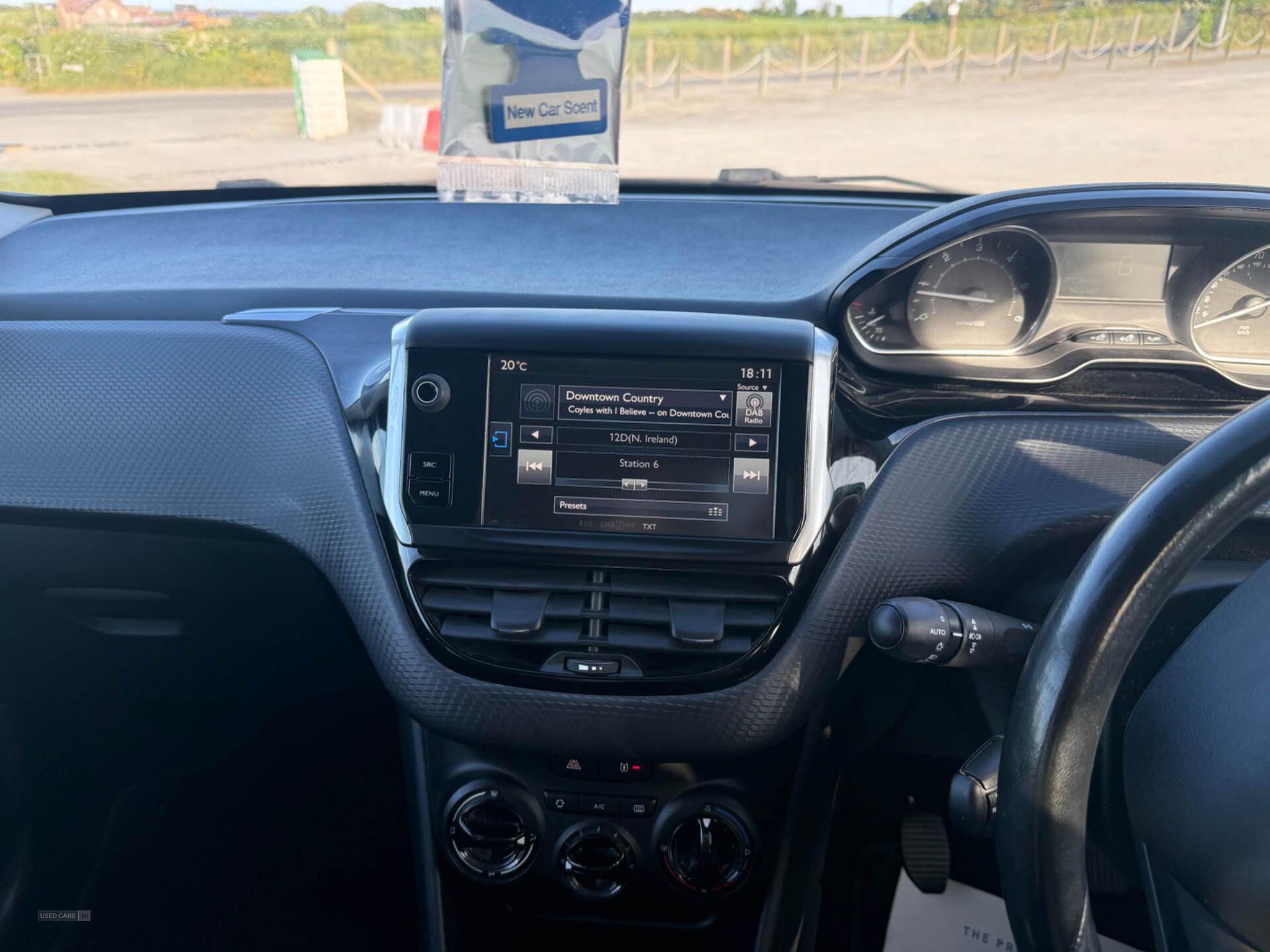 Peugeot 208 DIESEL HATCHBACK in Down