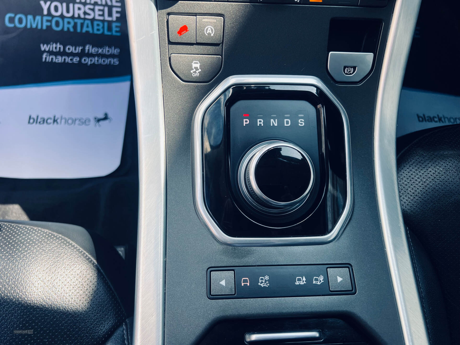 Land Rover Range Rover Evoque DIESEL HATCHBACK in Down