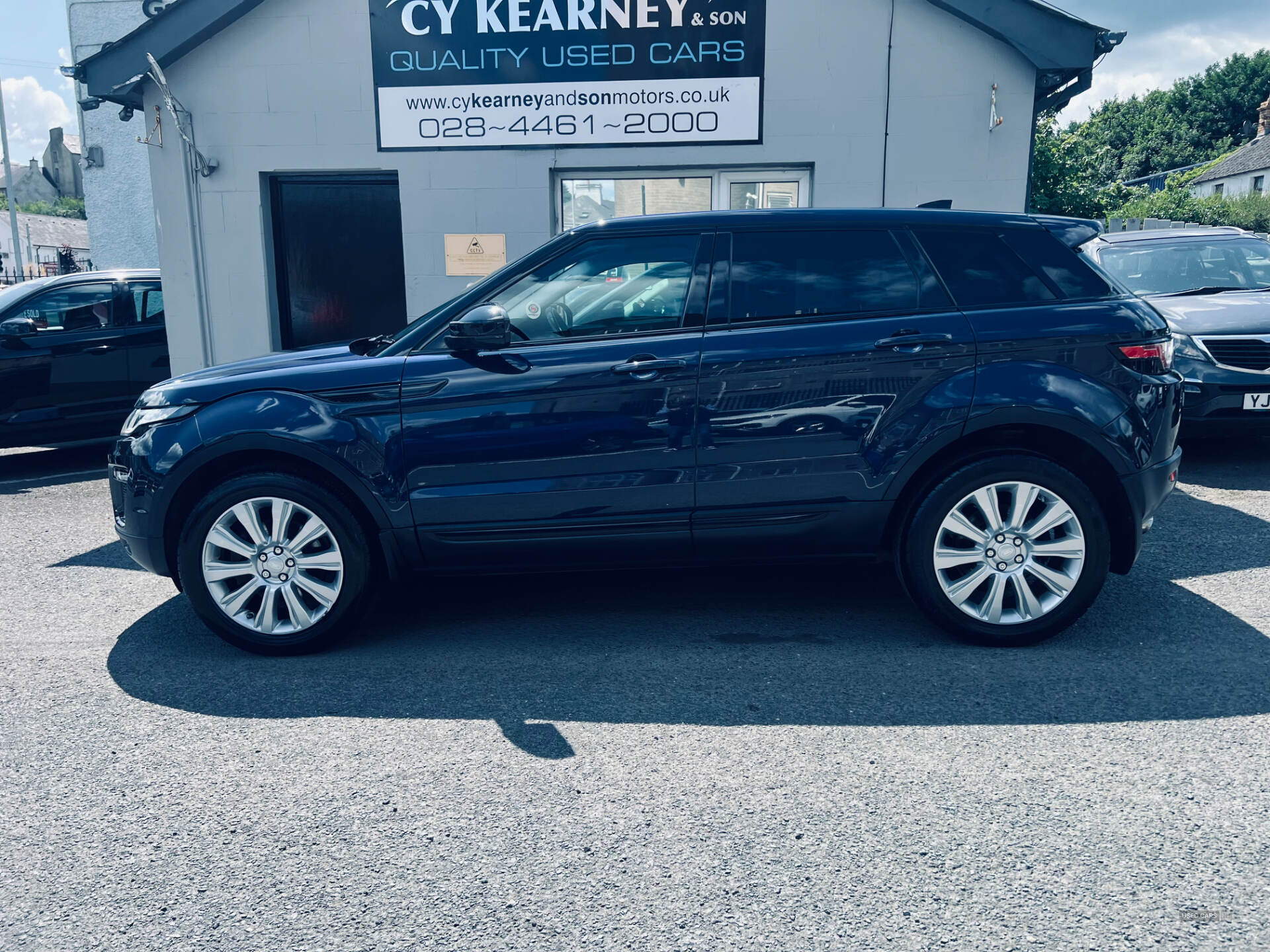 Land Rover Range Rover Evoque DIESEL HATCHBACK in Down