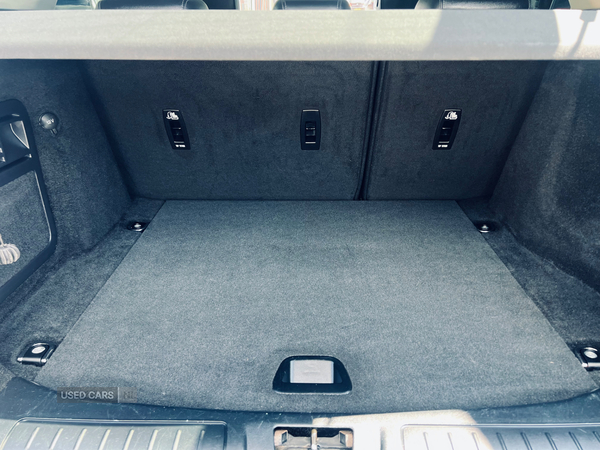 Land Rover Range Rover Evoque DIESEL HATCHBACK in Down