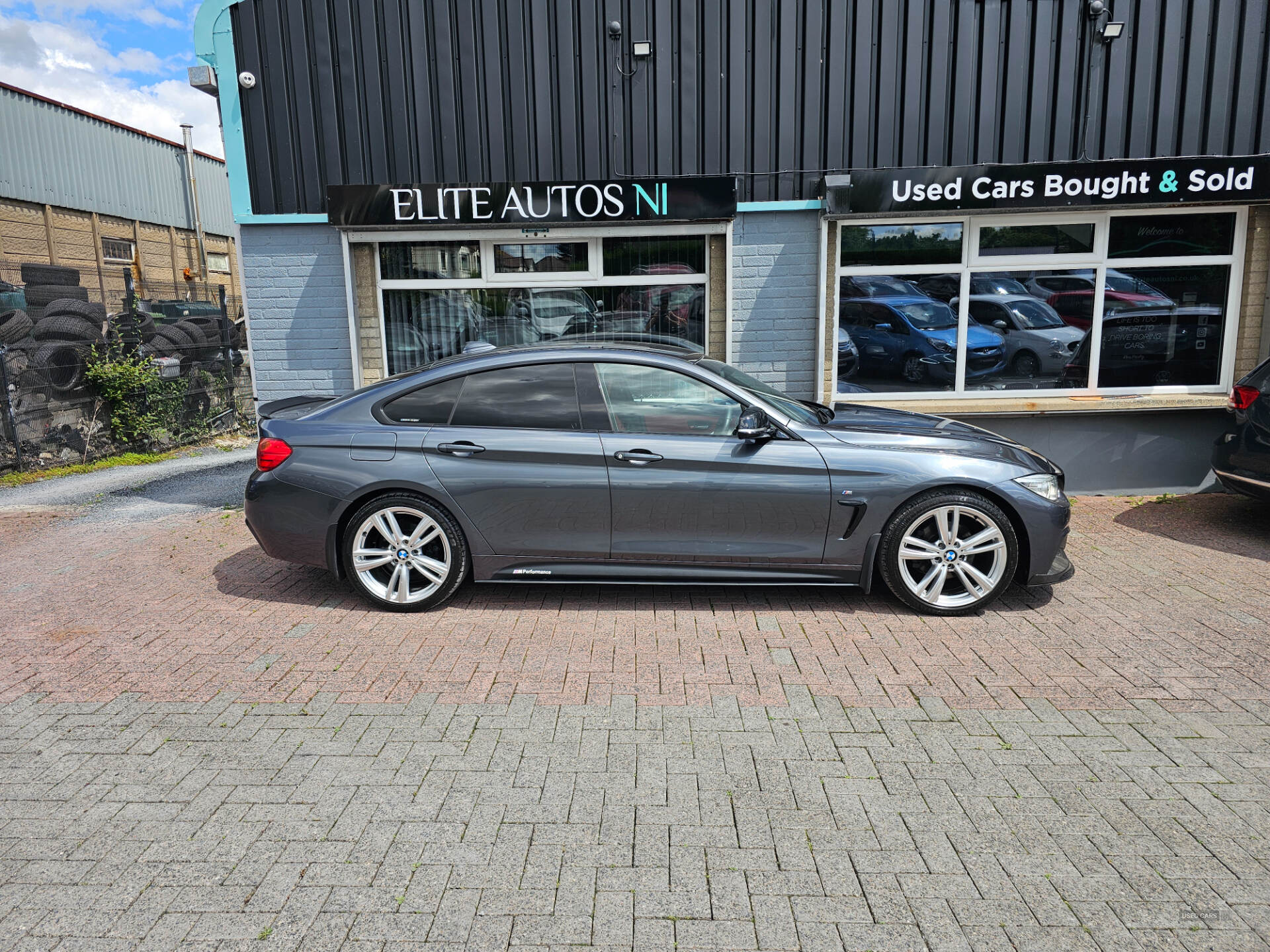 Oct 2015 BMW 4 Series 420d [190] M Sport 5dr [Professional Media]