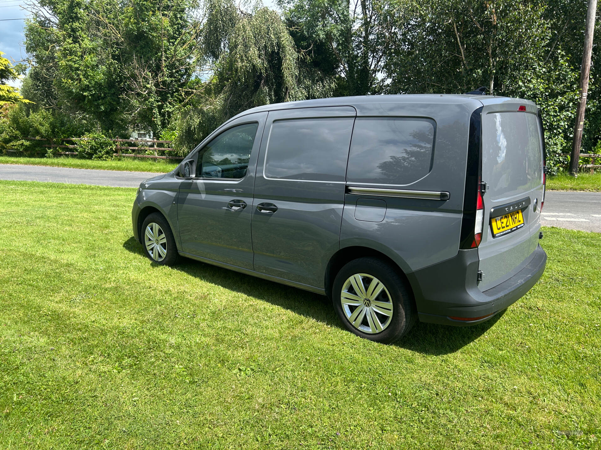 Jun 2021 Volkswagen Caddy 2.0 TDI 75PS Commerce Van