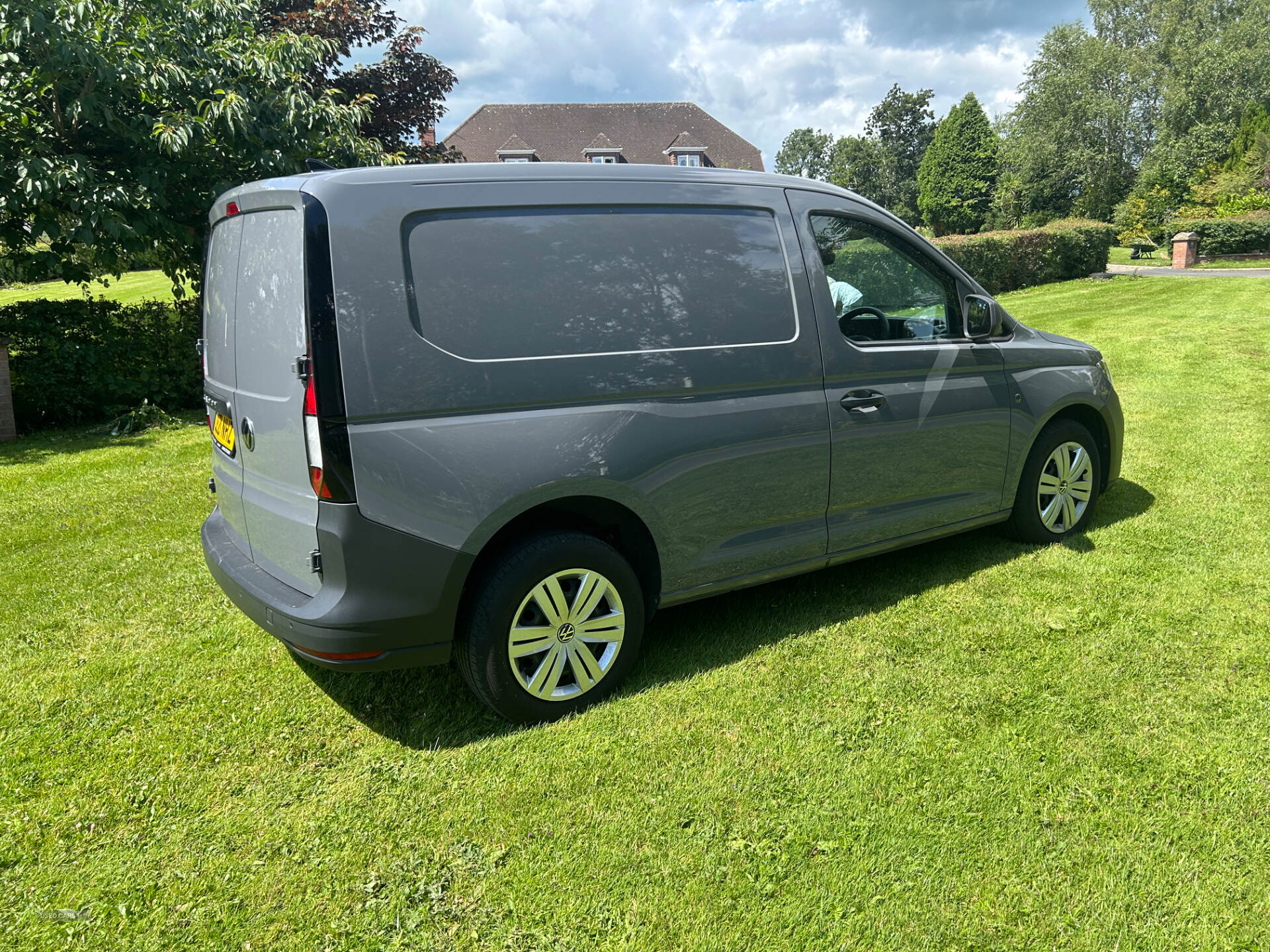 Jun 2021 Volkswagen Caddy 2.0 TDI 75PS Commerce Van