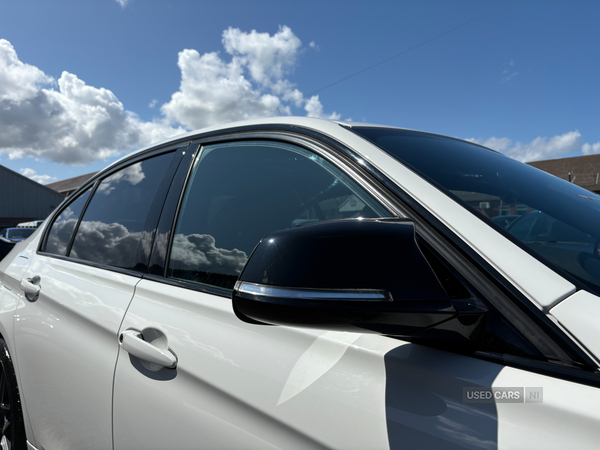 BMW 3 Series DIESEL SALOON in Down