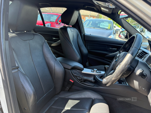 BMW 3 Series DIESEL SALOON in Down