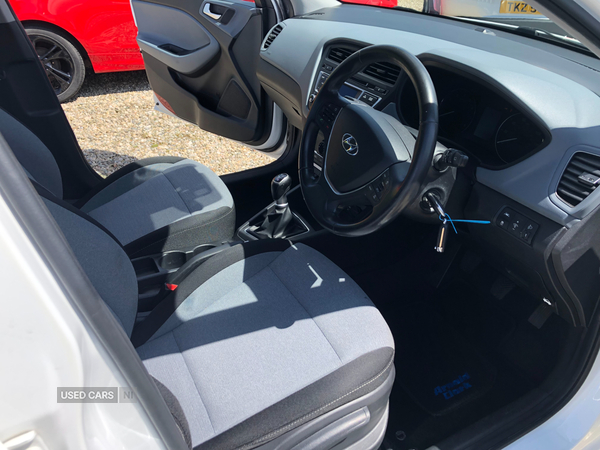 Hyundai i20 HATCHBACK in Antrim