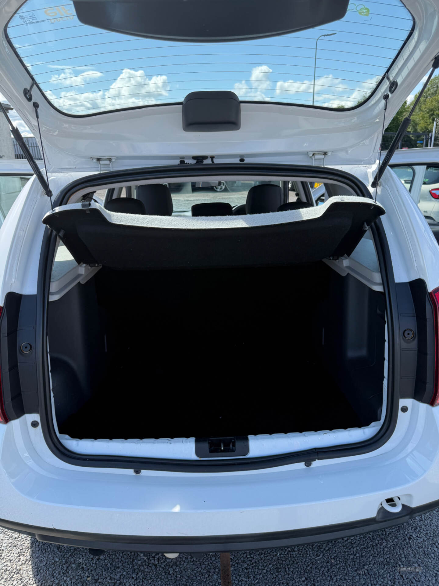 Dacia Duster DIESEL ESTATE in Down