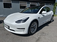 TESLA Model 3 SALOON in Down