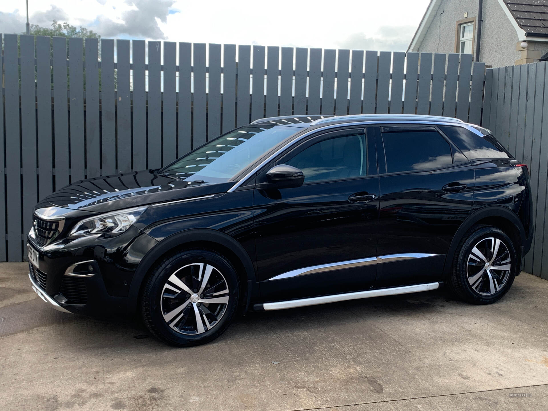 Peugeot 3008 DIESEL ESTATE in Antrim