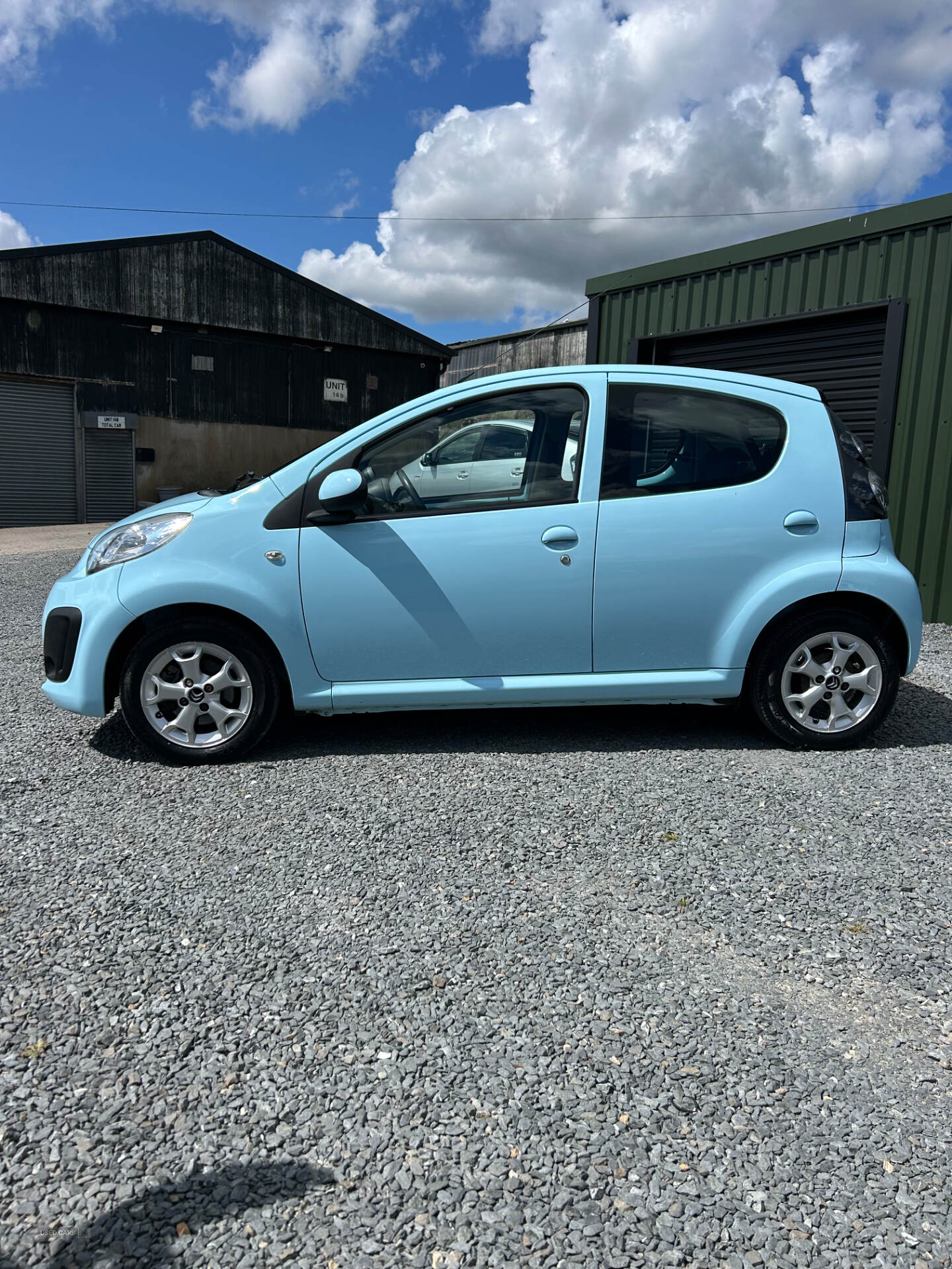 Citroen C1 HATCHBACK in Down