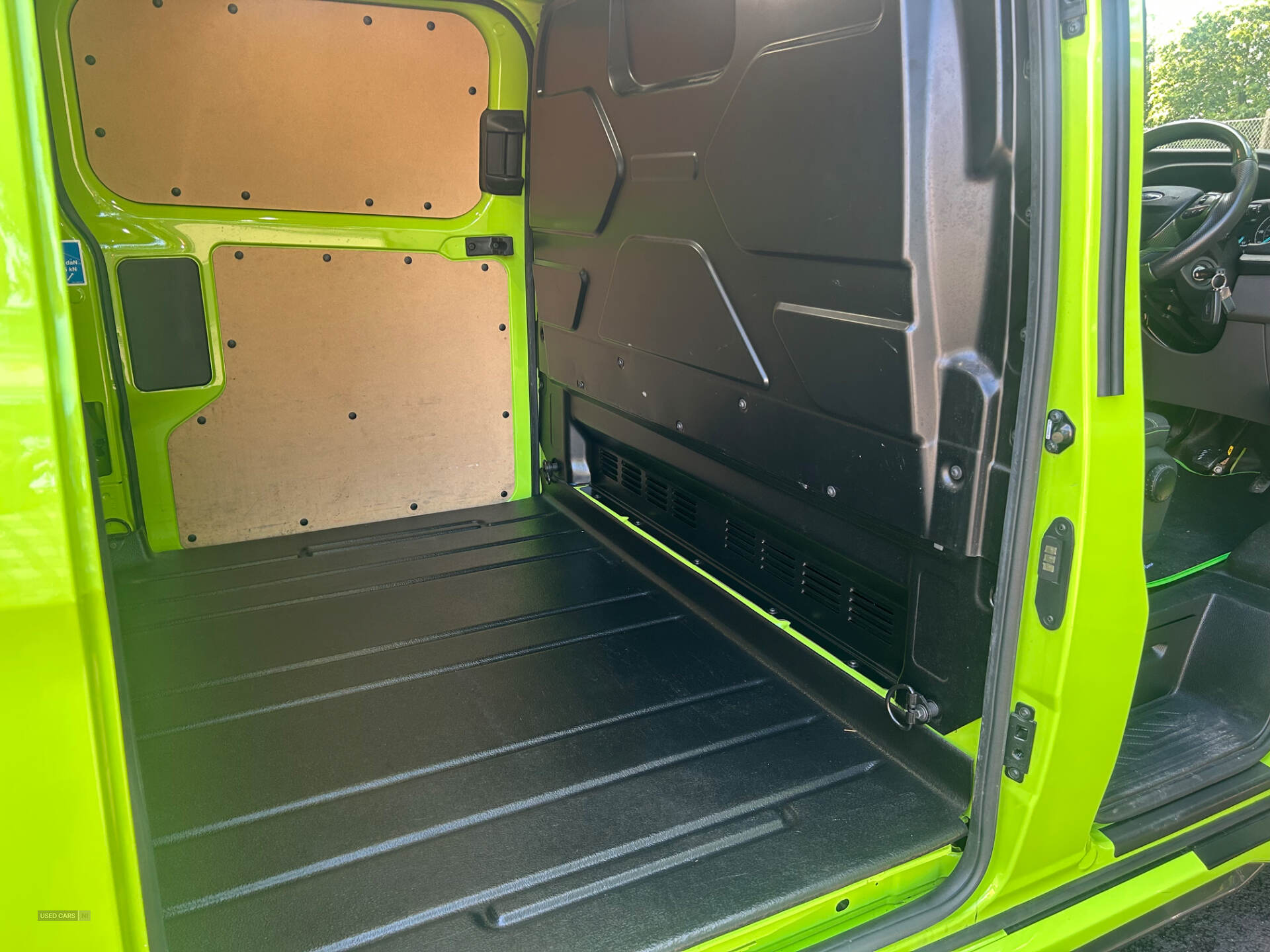 Ford Transit Custom 340 L2 DIESEL FWD in Derry / Londonderry