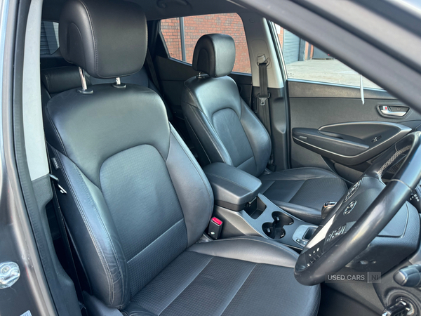 Hyundai Santa Fe DIESEL ESTATE in Antrim