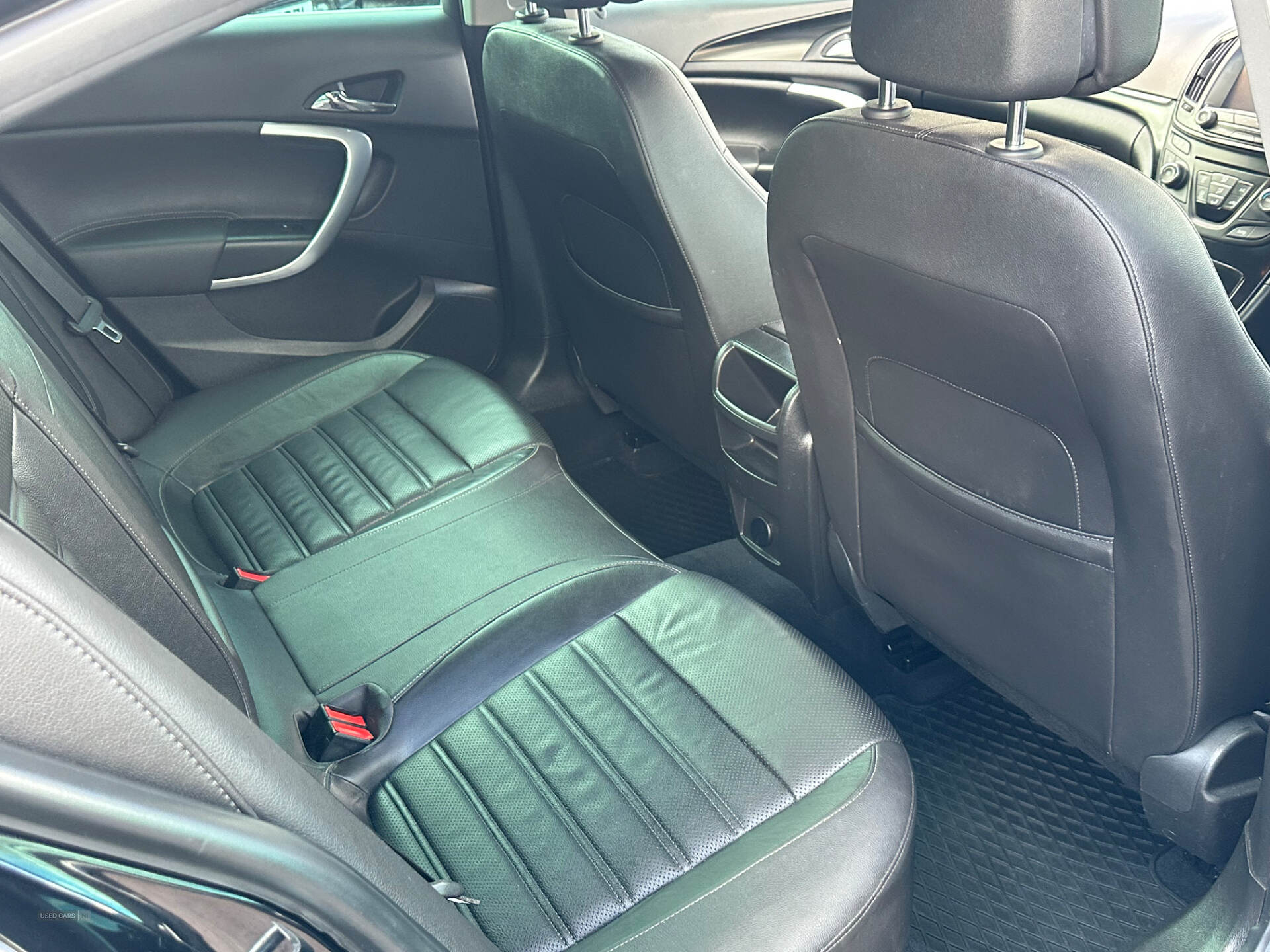 Vauxhall Insignia DIESEL HATCHBACK in Tyrone