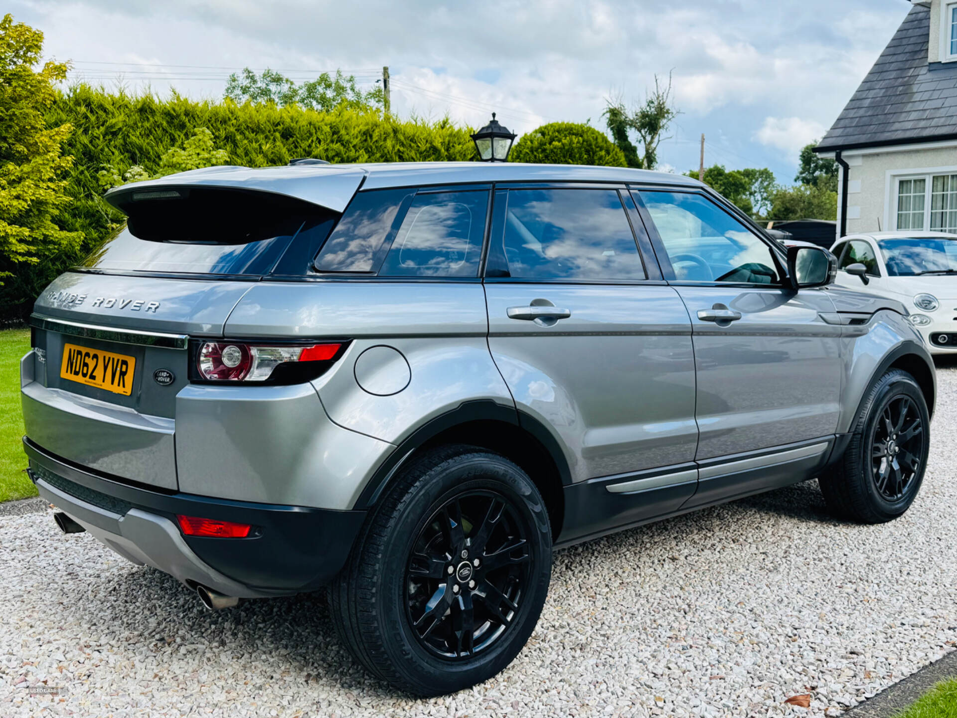 Jan 2013 Land Rover Range Rover Evoque 2.2 SD4 Pure 5dr [Tech Pack]