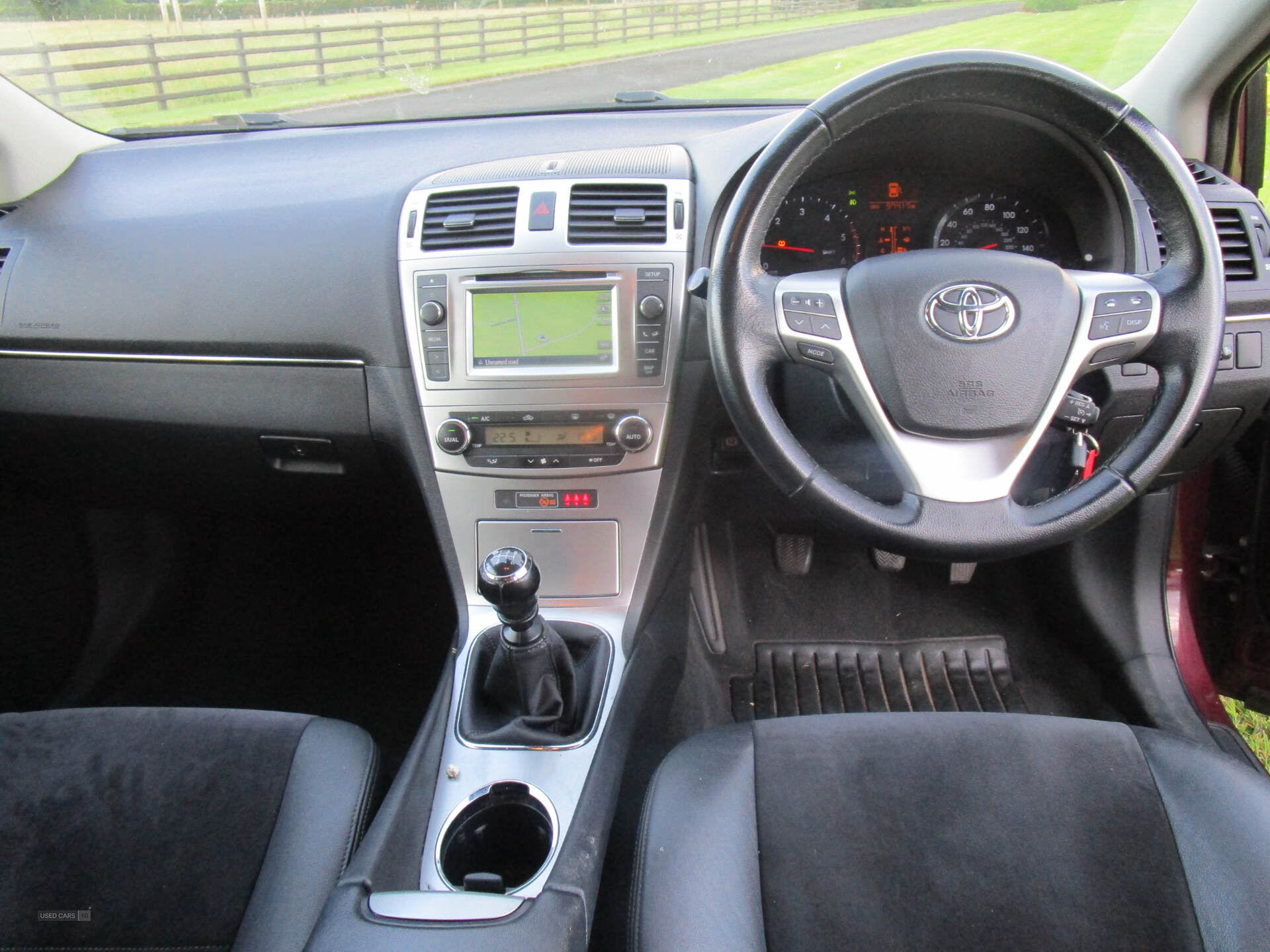 Mar 2014 Toyota Avensis 2.0 D-4D Icon Business Edition 5dr