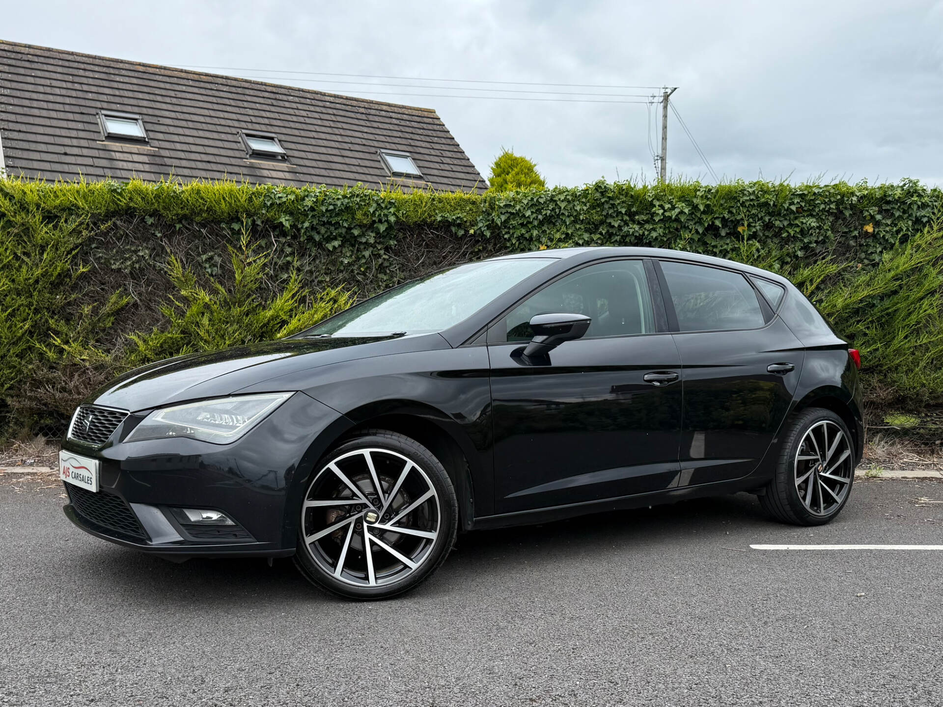 Nov 2014 Seat Leon 1.6 TDI SE 5dr [Technology Pack]