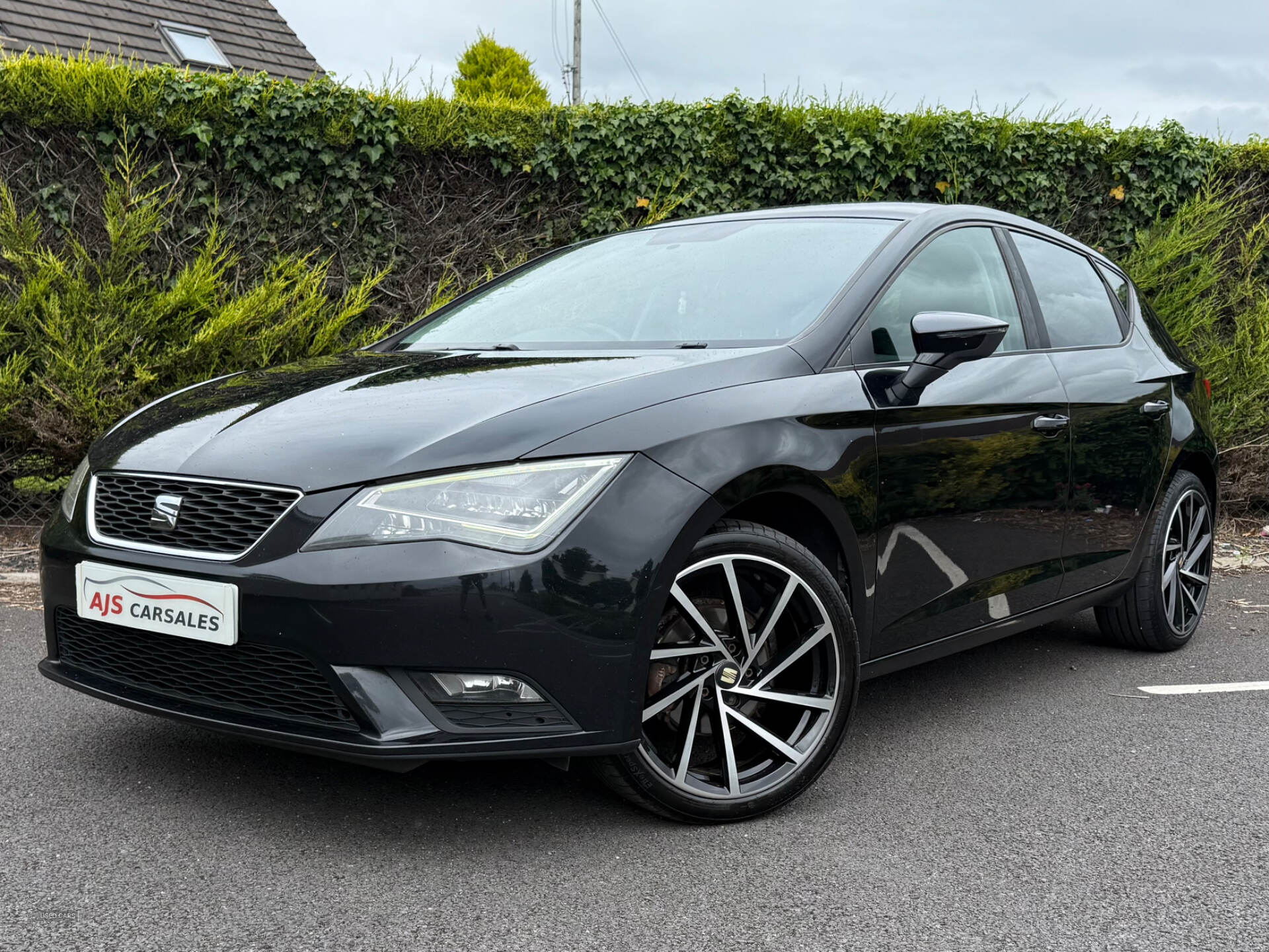Nov 2014 Seat Leon 1.6 TDI SE 5dr [Technology Pack]