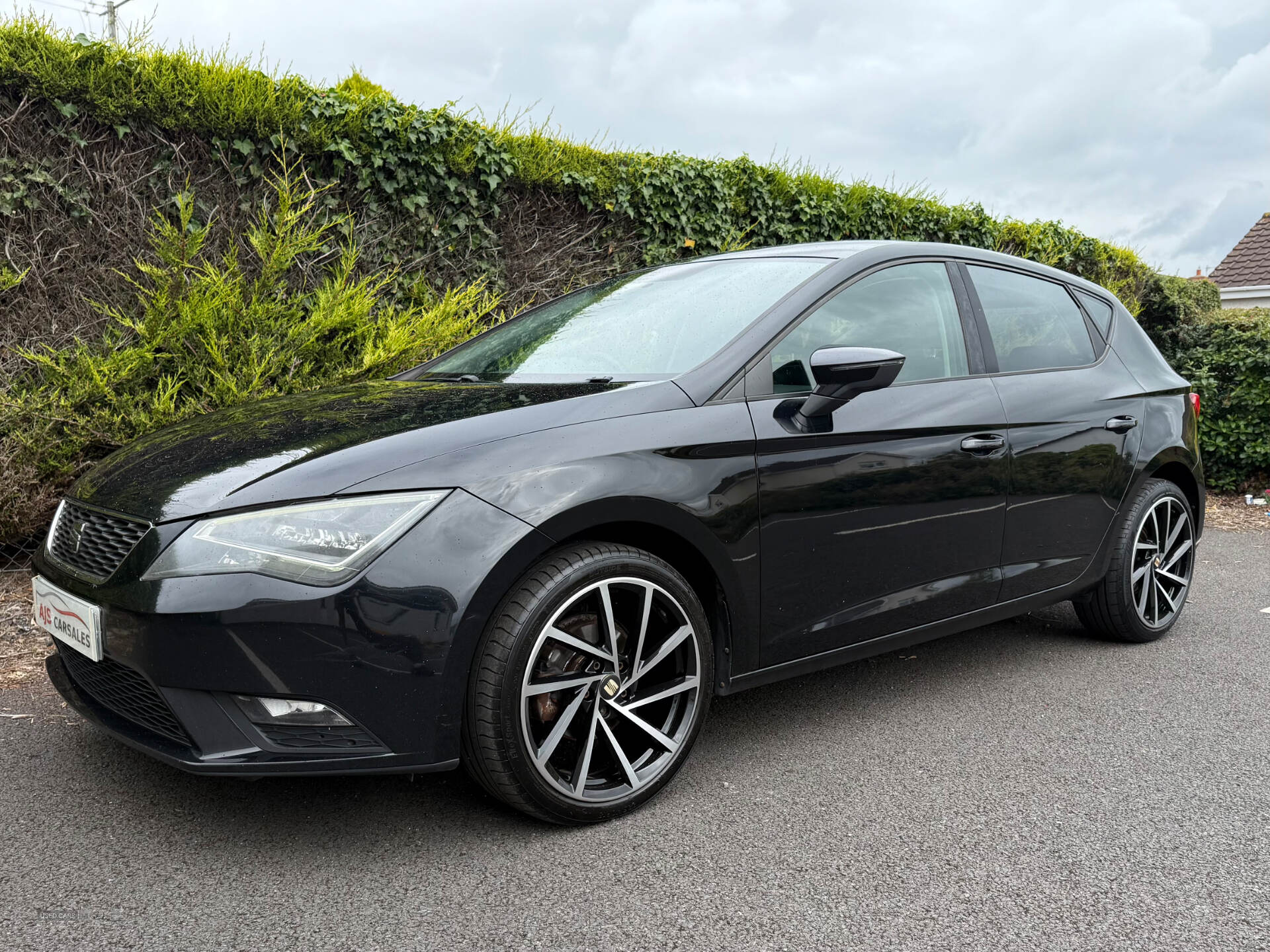 Nov 2014 Seat Leon 1.6 TDI SE 5dr [Technology Pack]